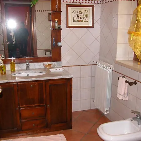 Fiera Nocleg ze śniadaniem 3*